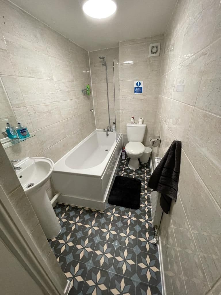 Main property image